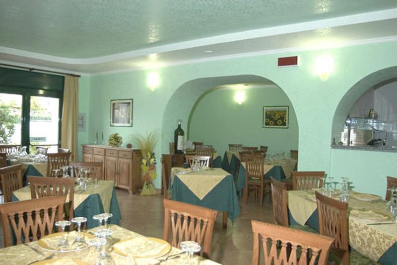 Residence Domus Beach Santa Maria Del Cedro Restaurant billede